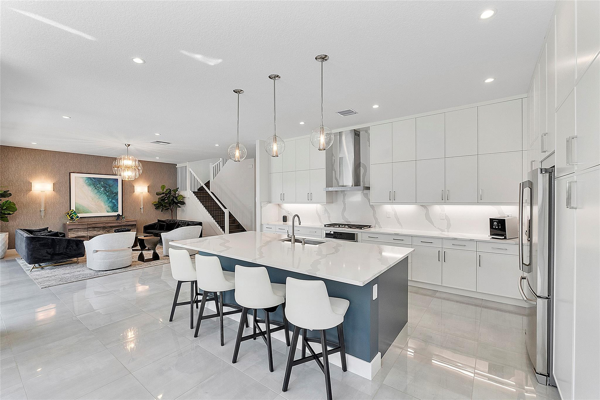 8232 Wildwood Lakes Drive