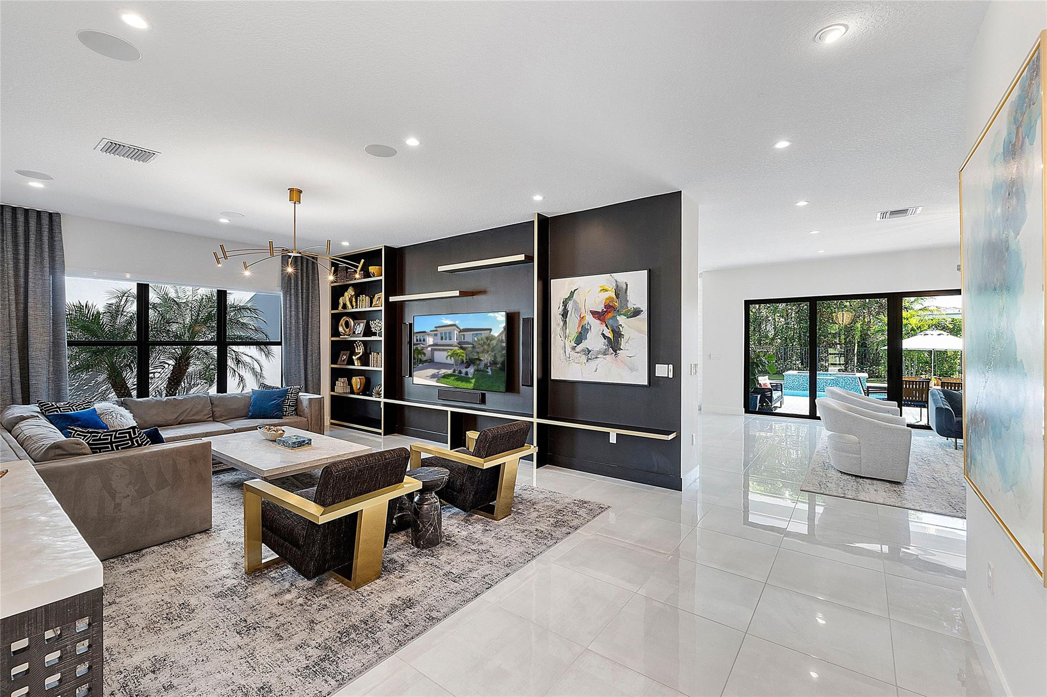 8232 Wildwood Lakes Drive