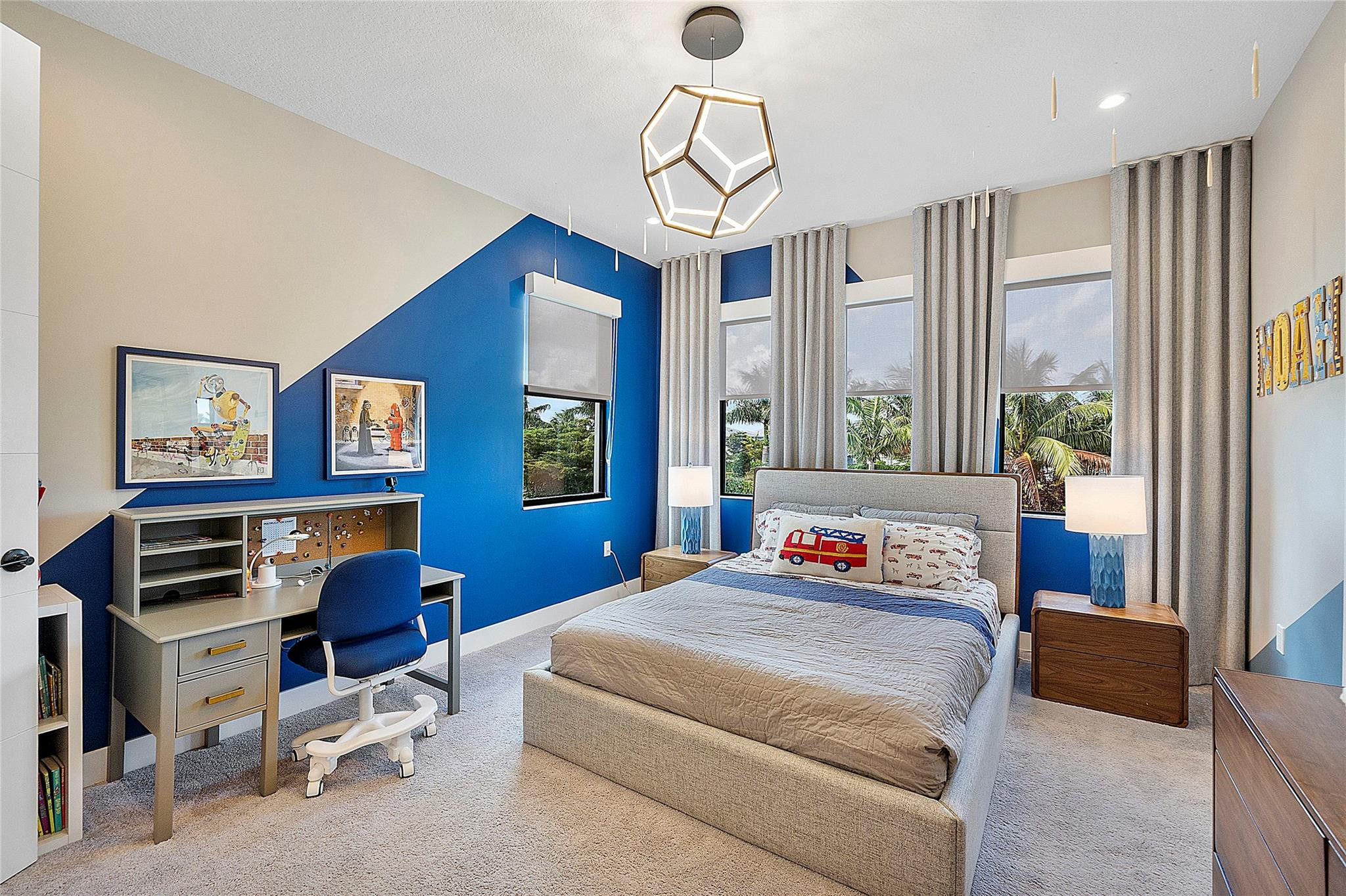 8232 Wildwood Lakes Drive