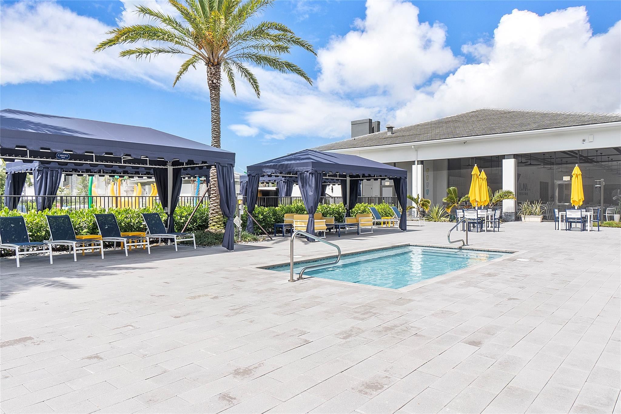 8232 Wildwood Lakes Drive