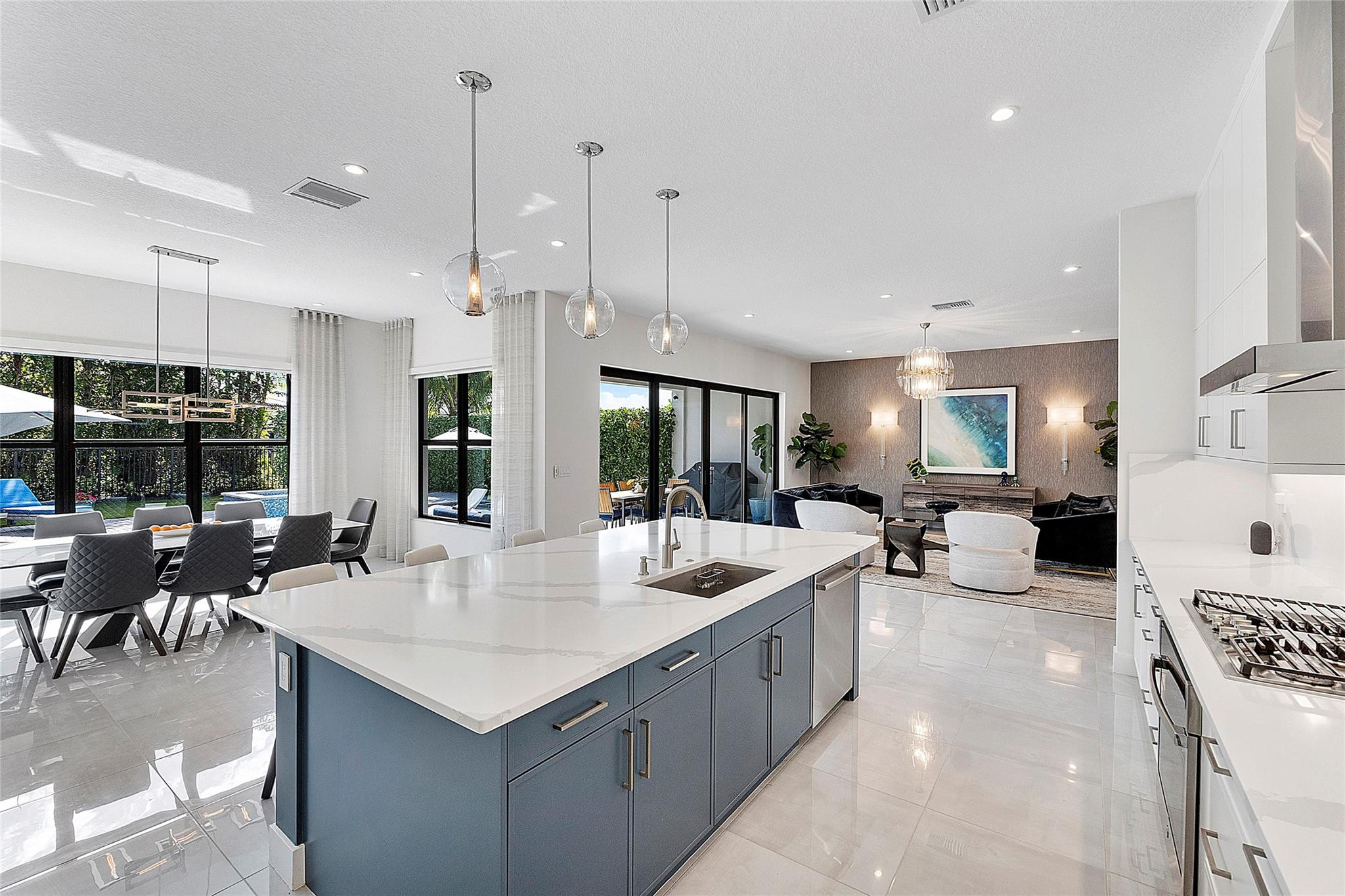 8232 Wildwood Lakes Drive