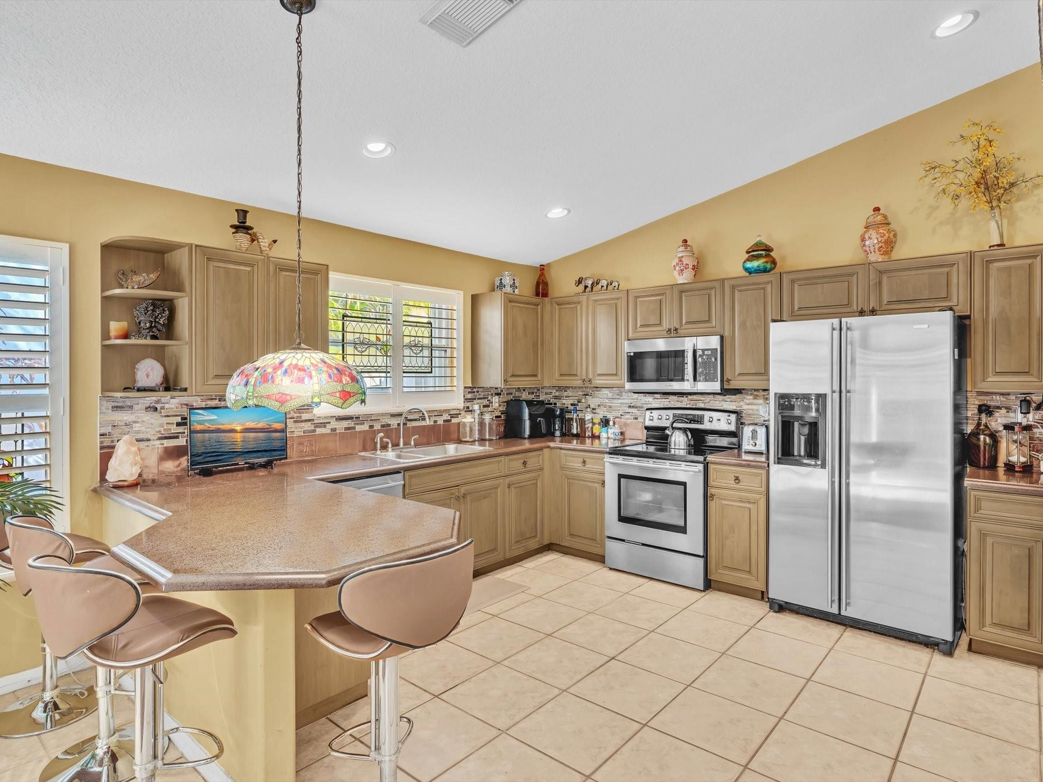 3860 SW 53rd Court