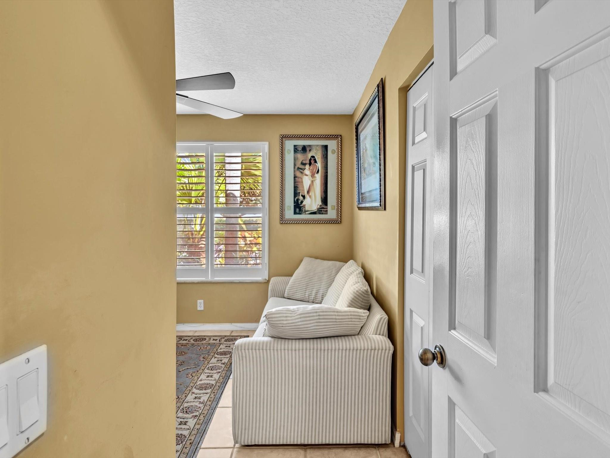 3860 SW 53rd Court