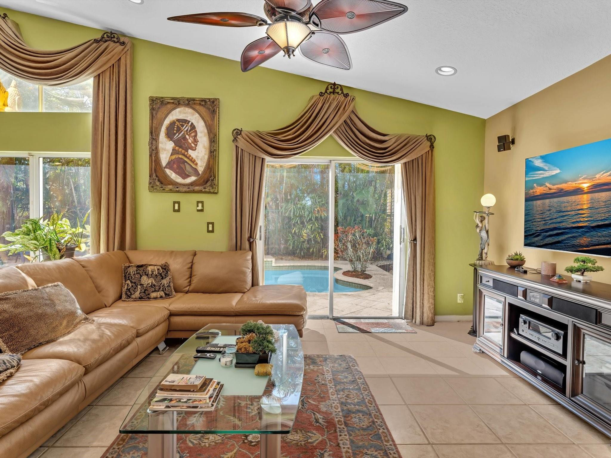 3860 SW 53rd Court