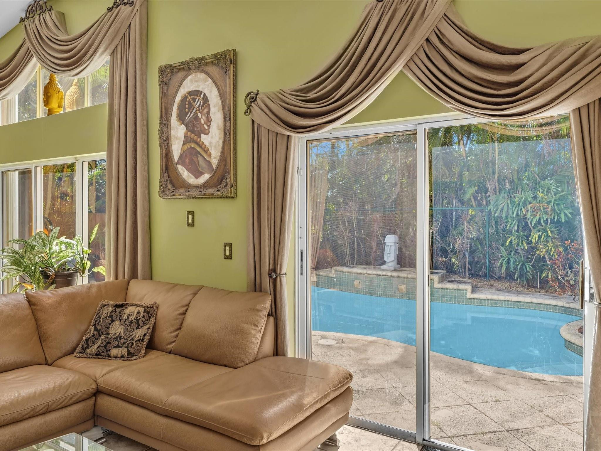 3860 SW 53rd Court