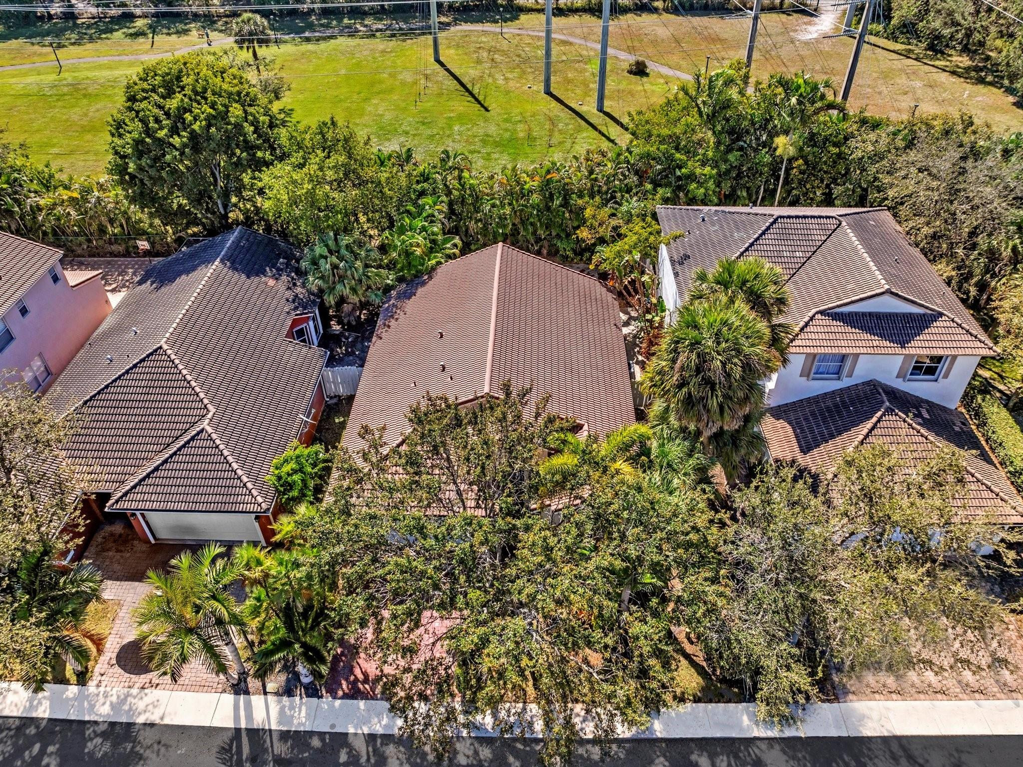 3860 SW 53rd Court