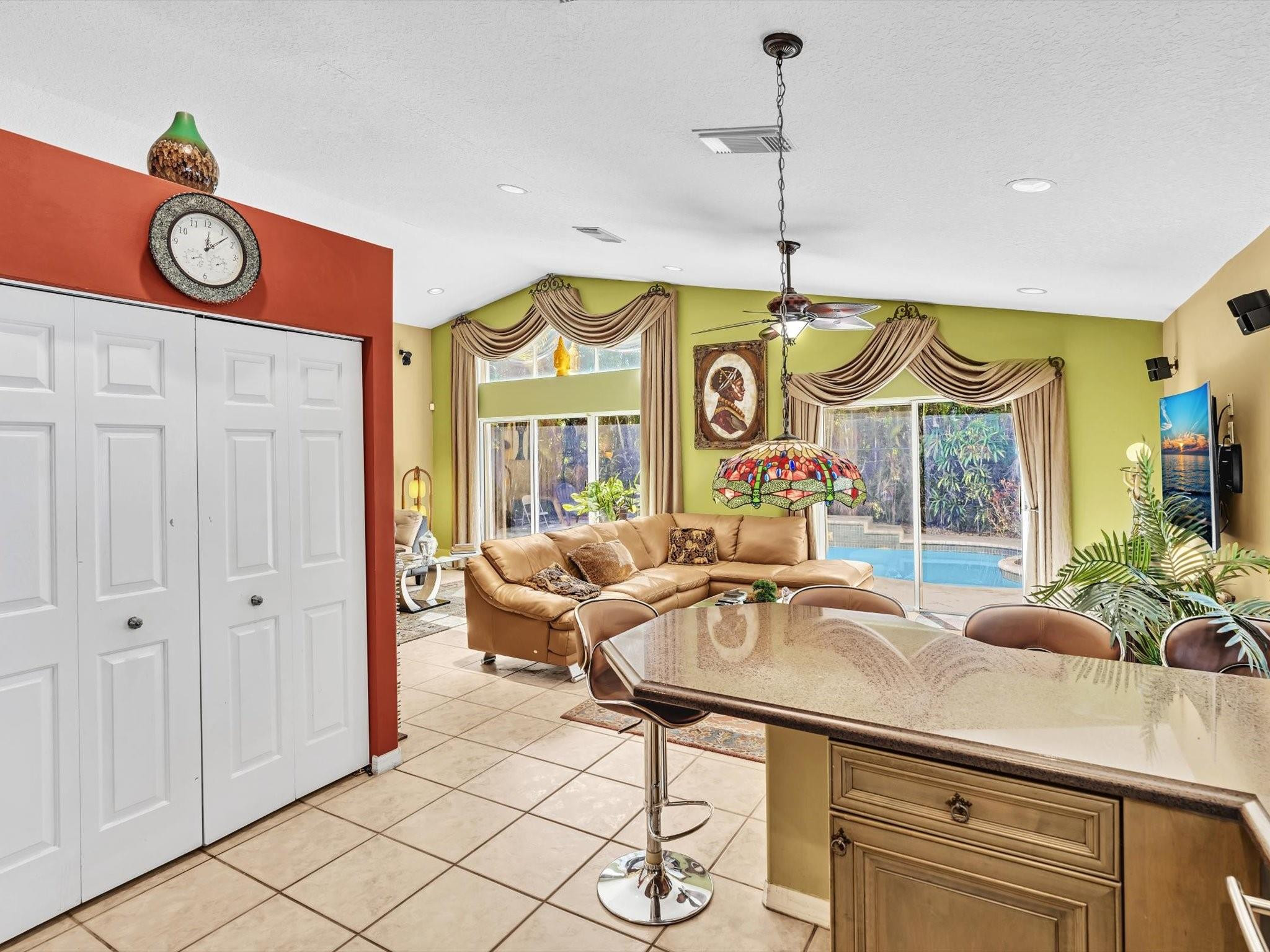 3860 SW 53rd Court