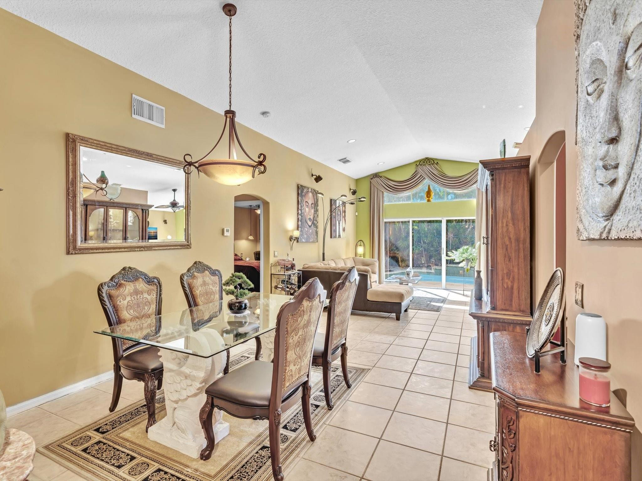 3860 SW 53rd Court