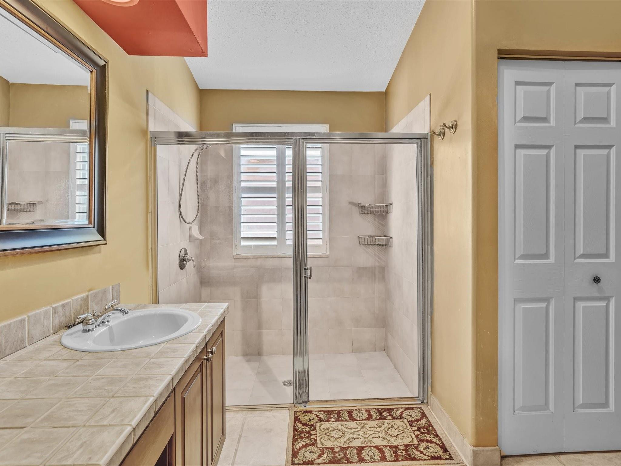 3860 SW 53rd Court