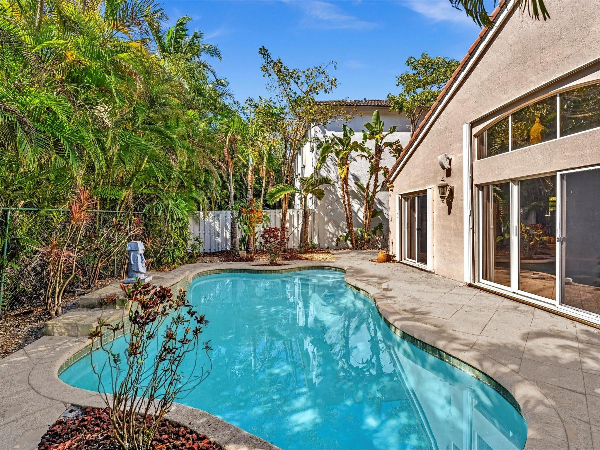 3860 SW 53rd Court