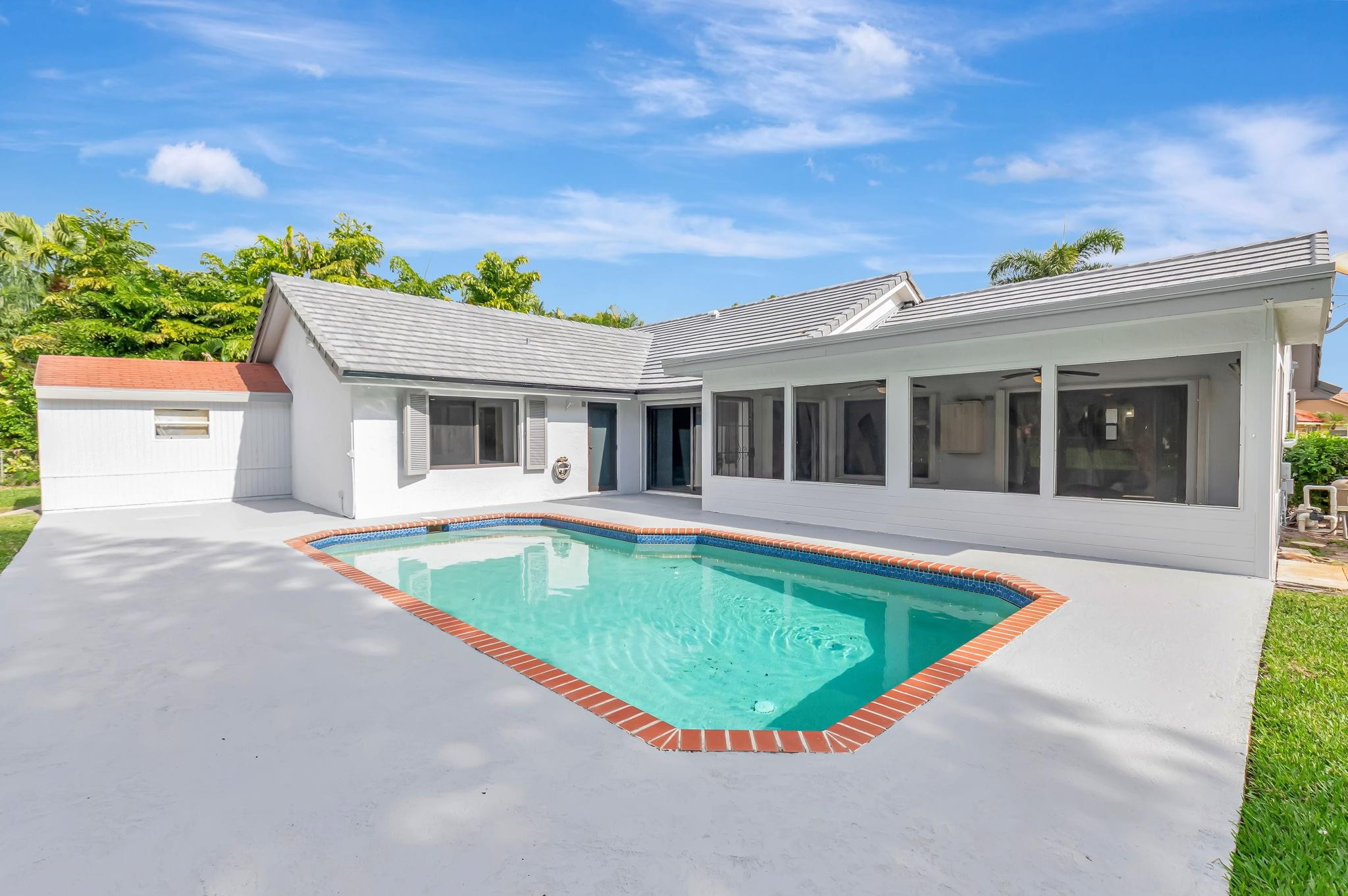 6028 Sunberry Circle