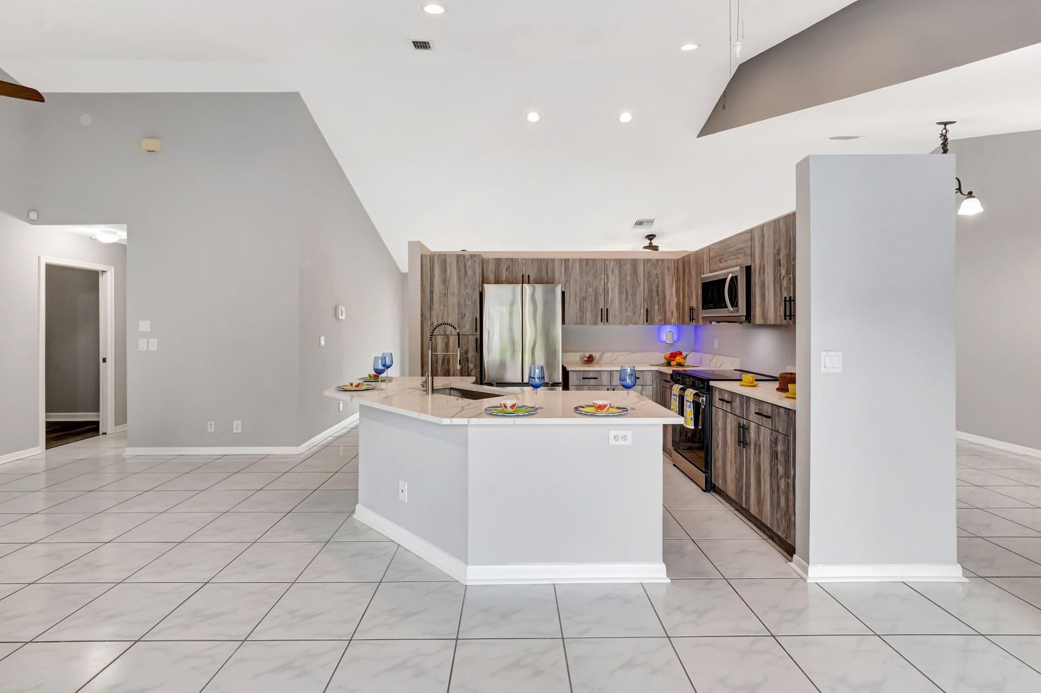 6028 Sunberry Circle