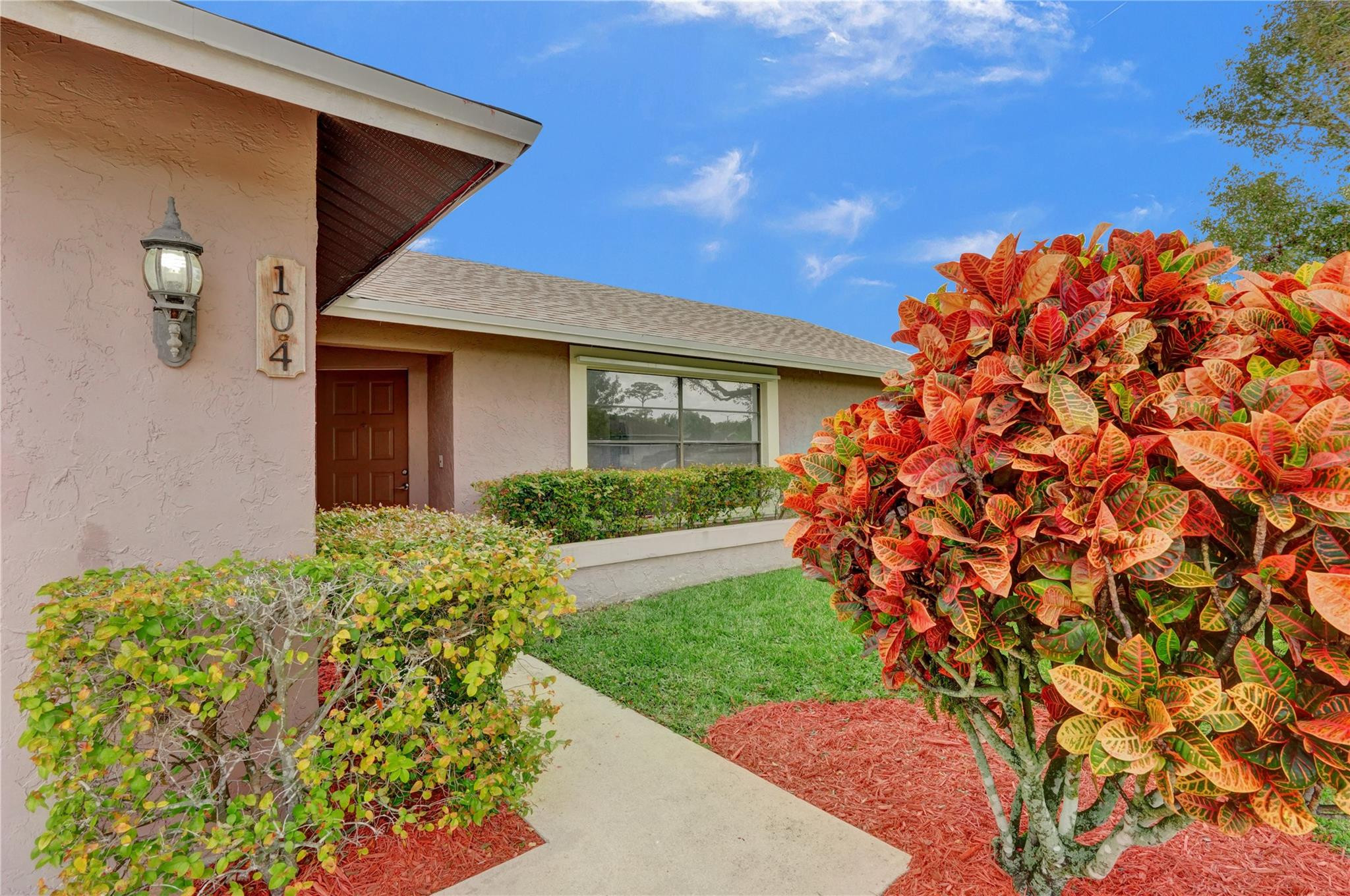 104 Parkwood Drive
