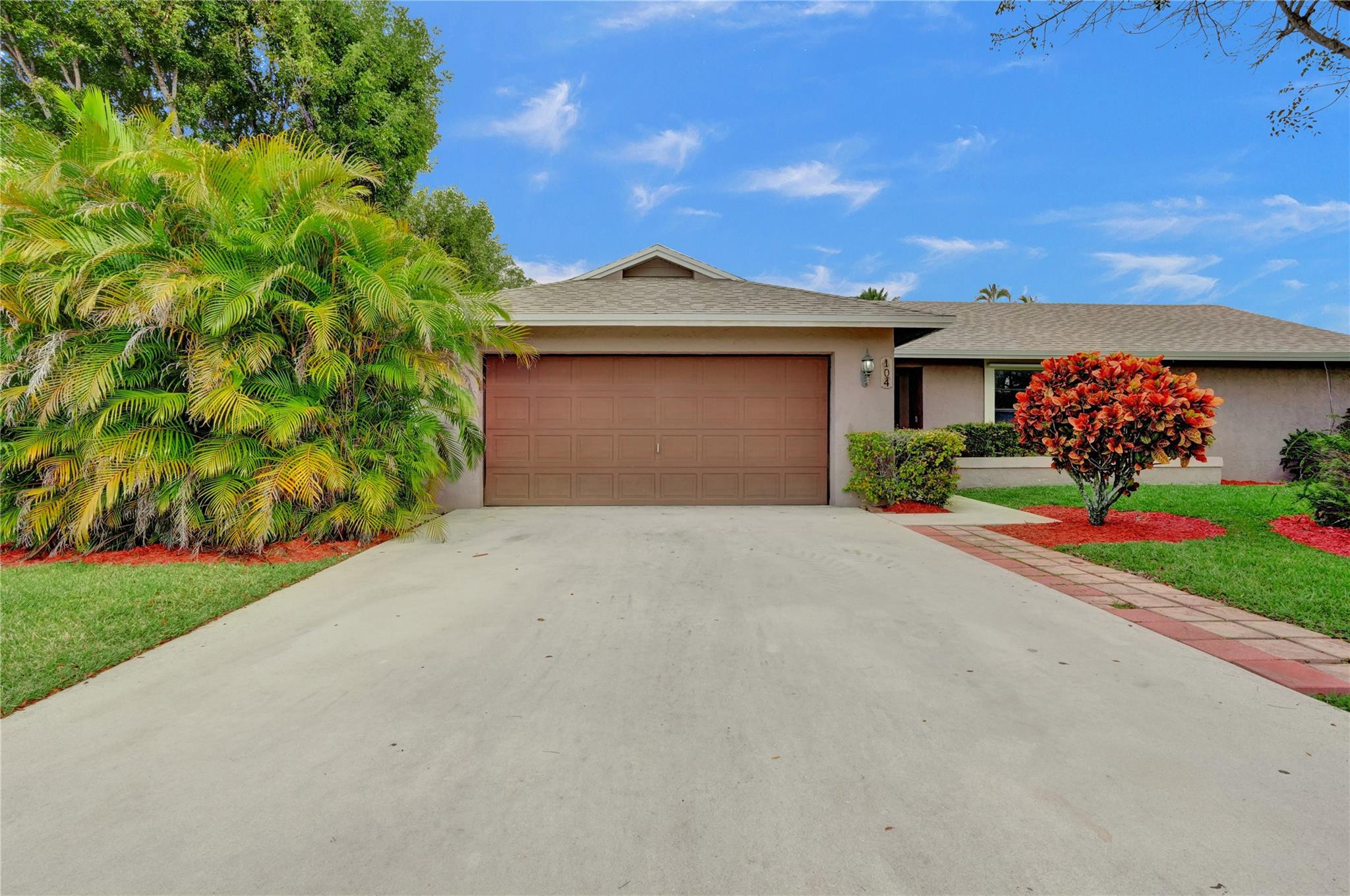 104 Parkwood Drive