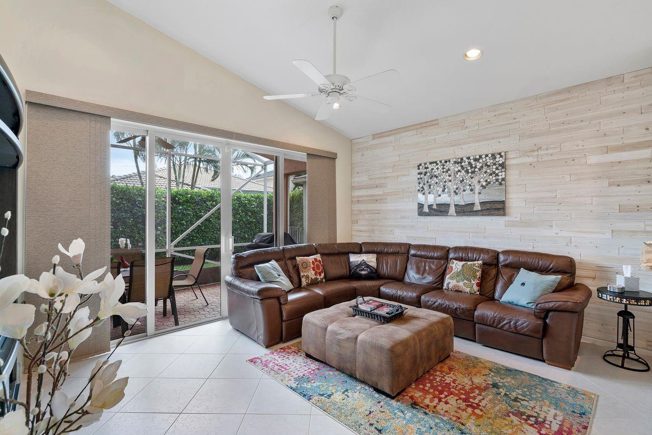 23302 Torre Circle