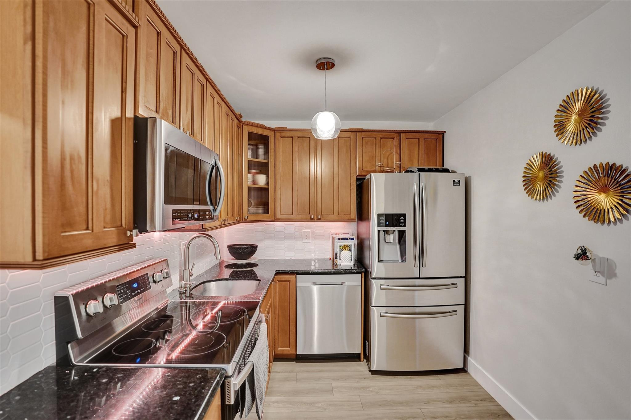 480 NW 20th Street 303