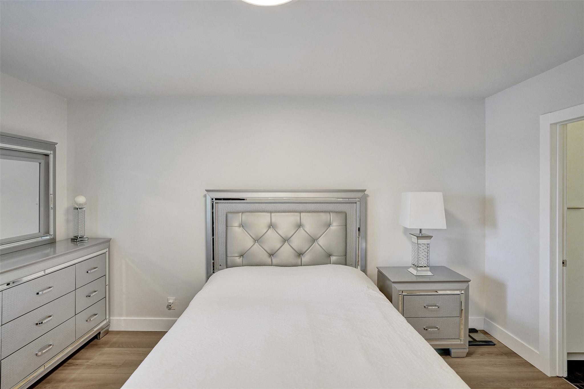 480 NW 20th Street 303