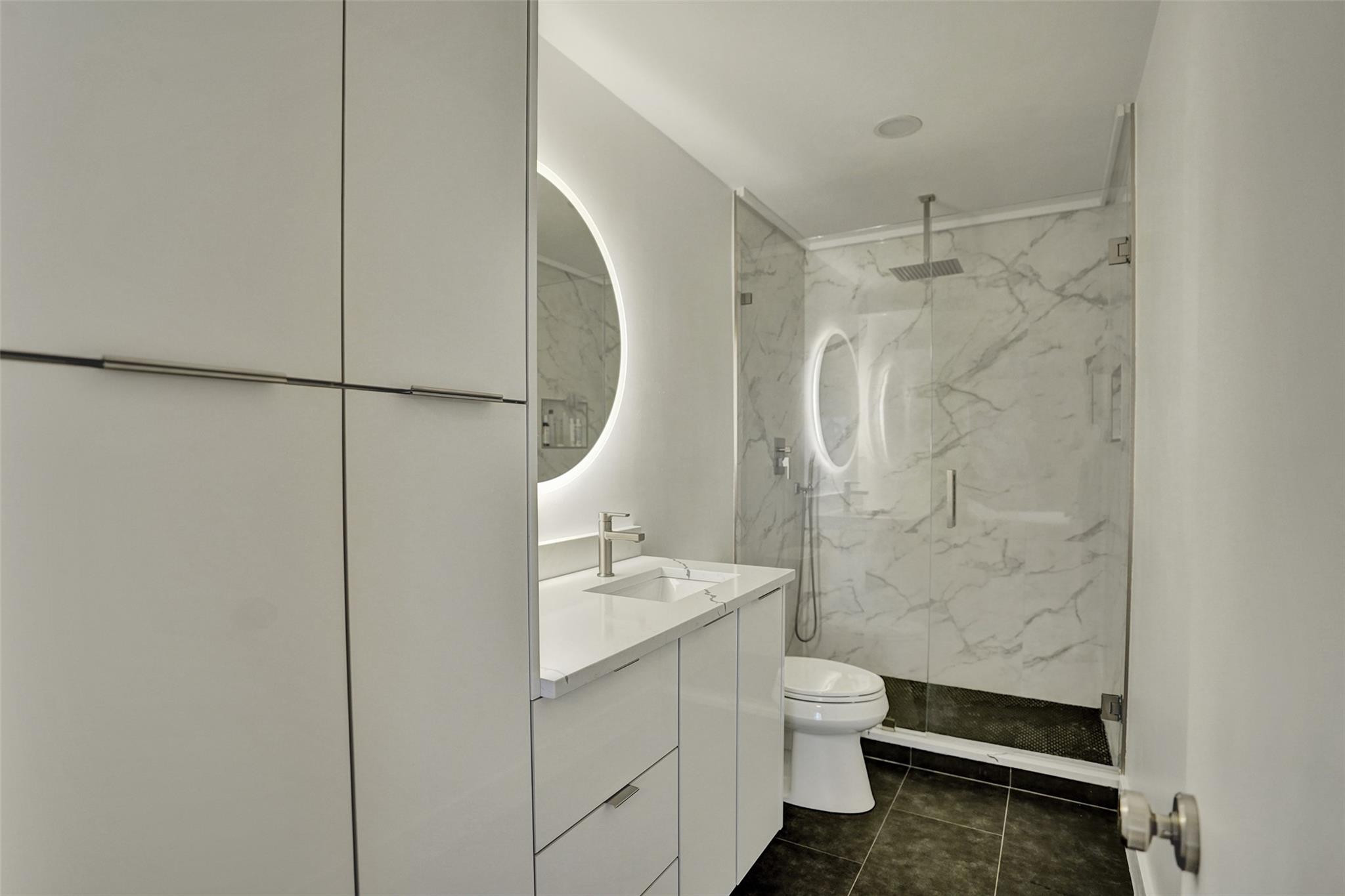 480 NW 20th Street 303