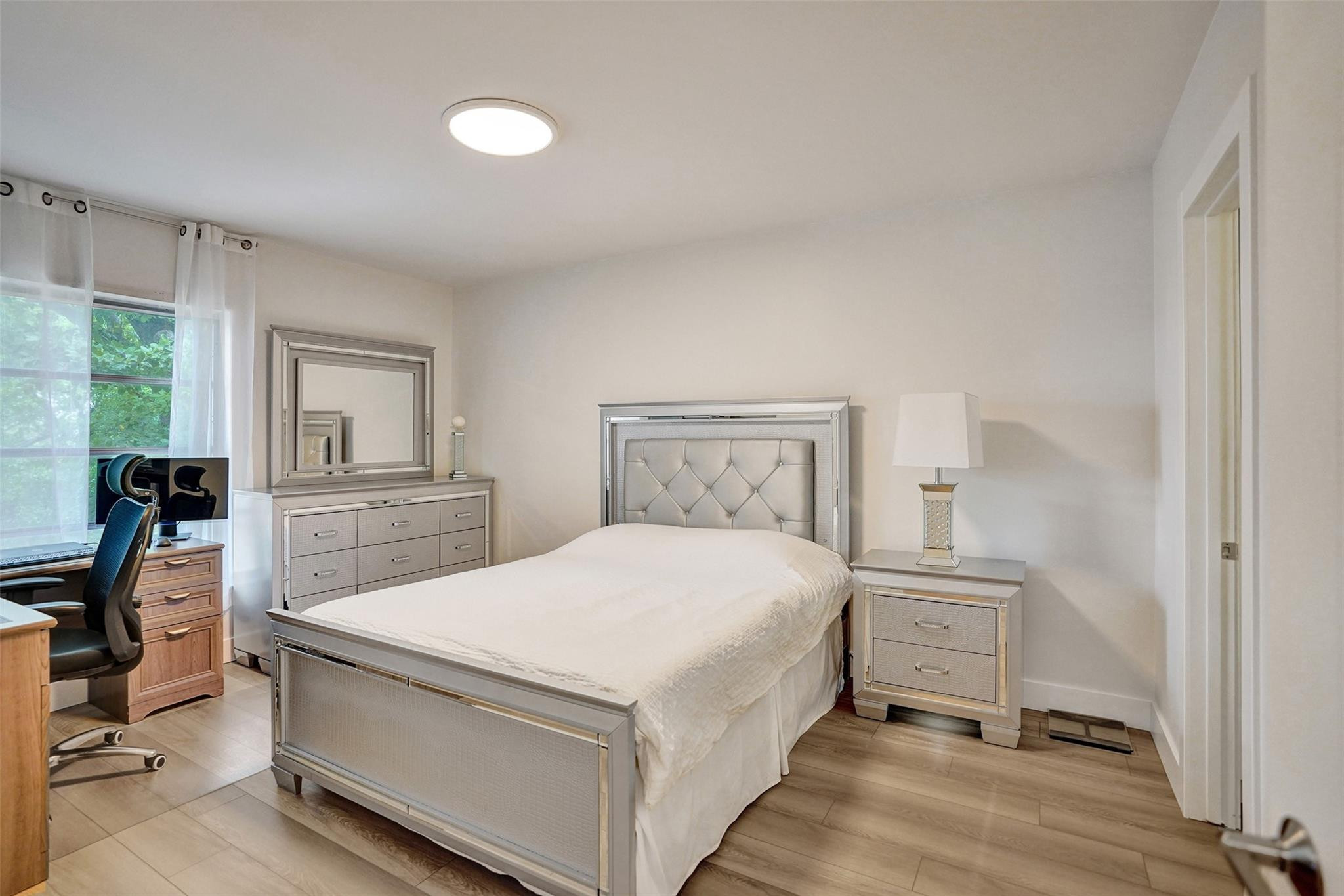 480 NW 20th Street 303