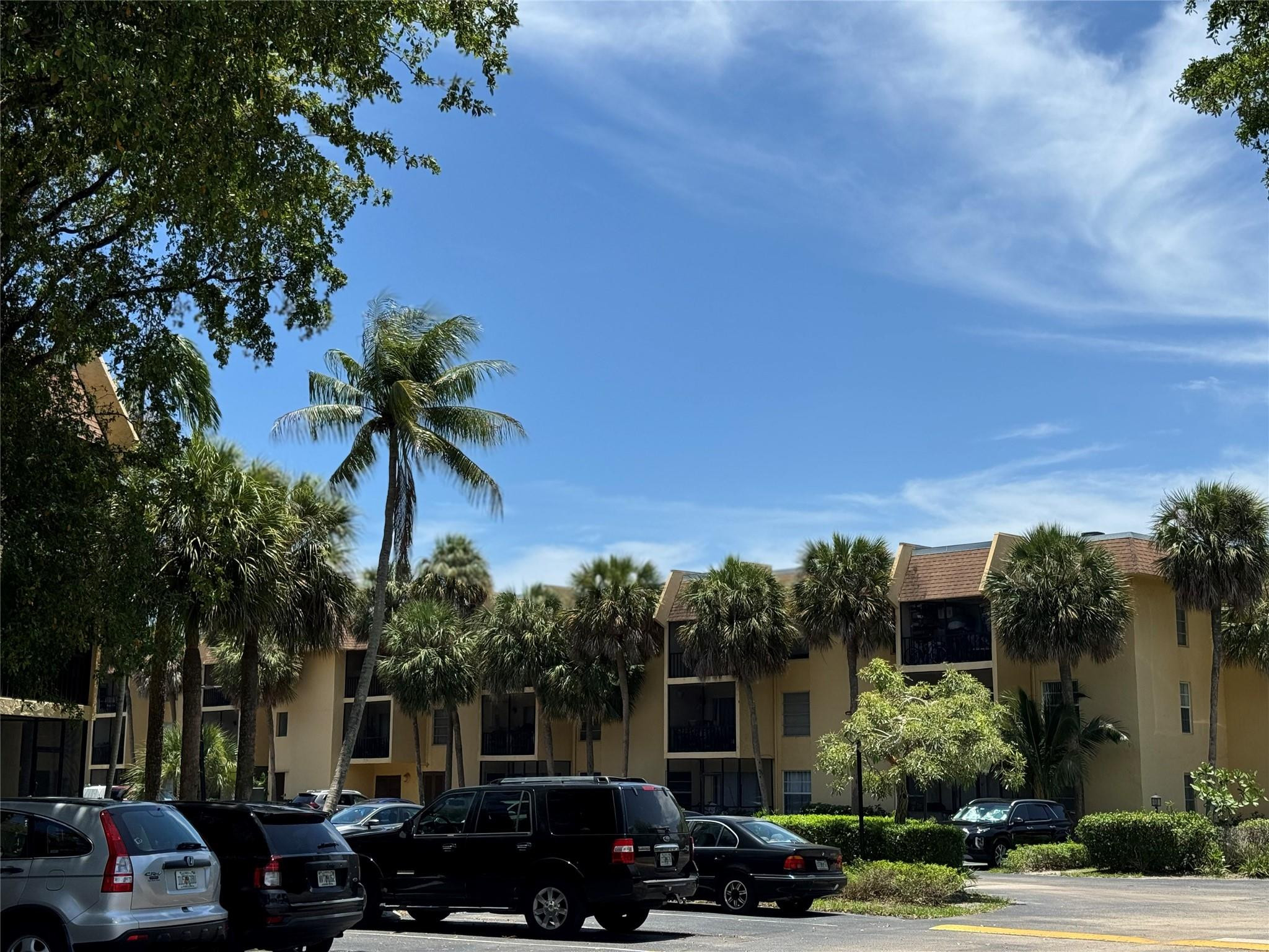 480 NW 20th Street 303