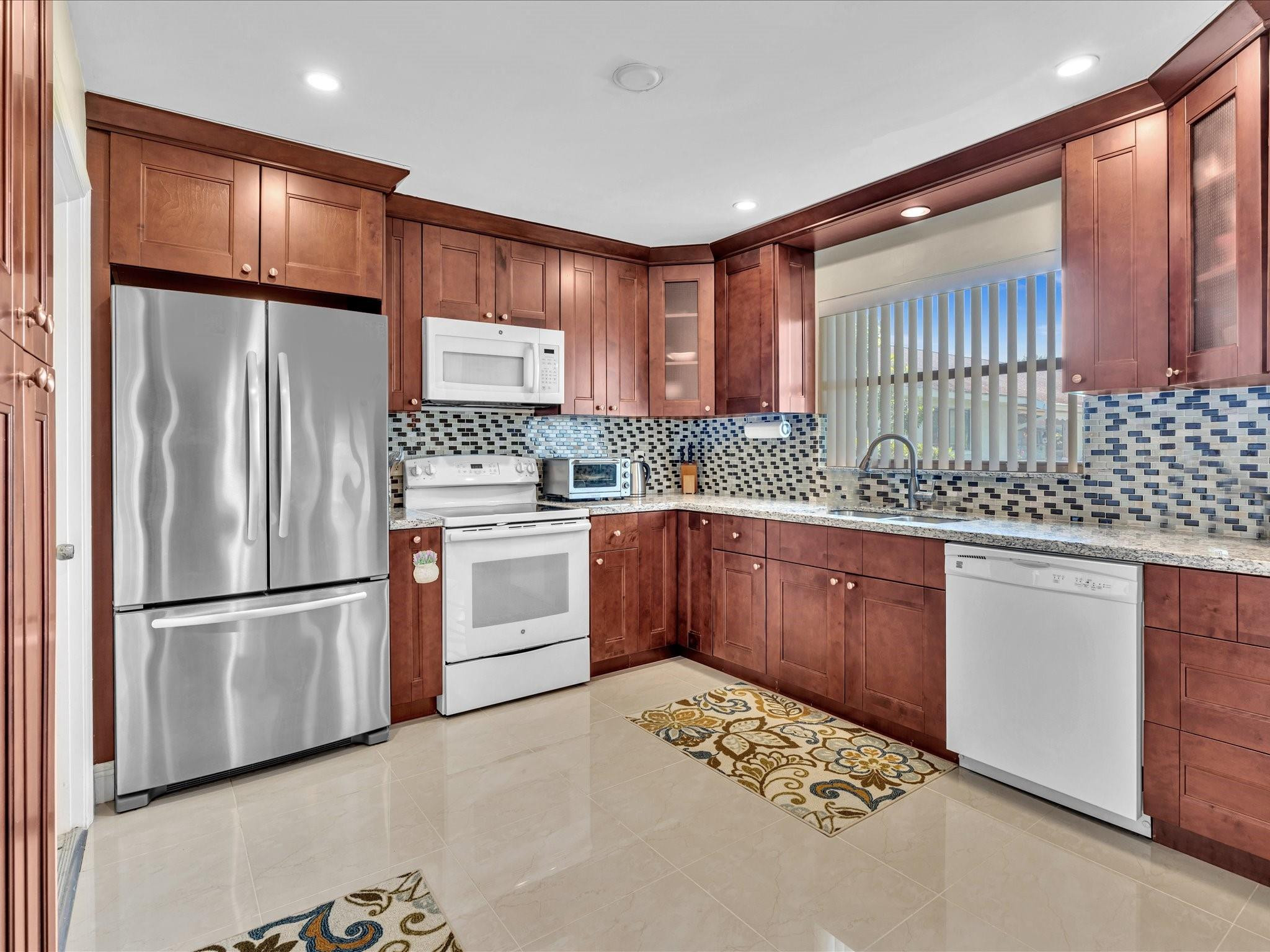 9820 Pecan Tree Drive 9820-B