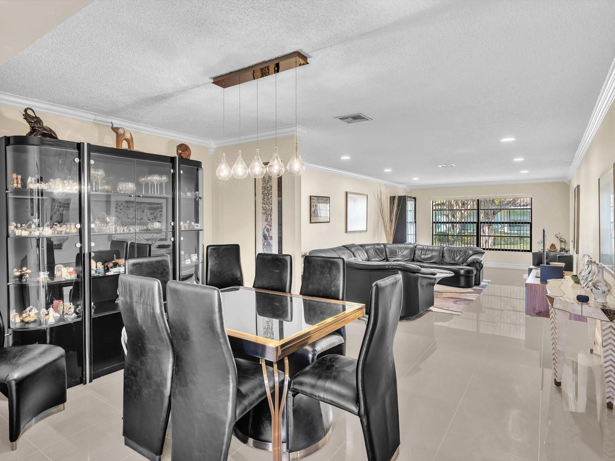 9820 Pecan Tree Drive 9820-B