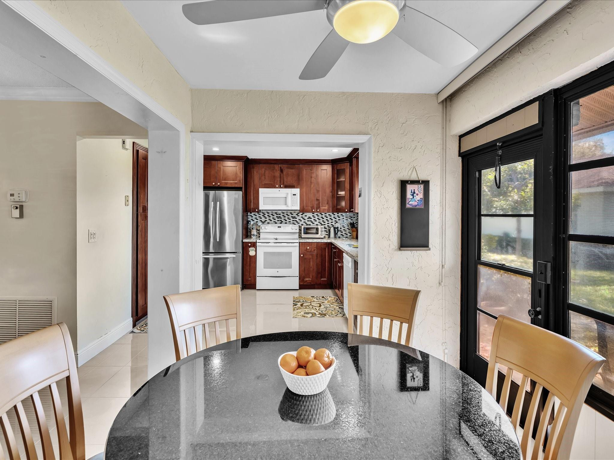 9820 Pecan Tree Drive 9820-B