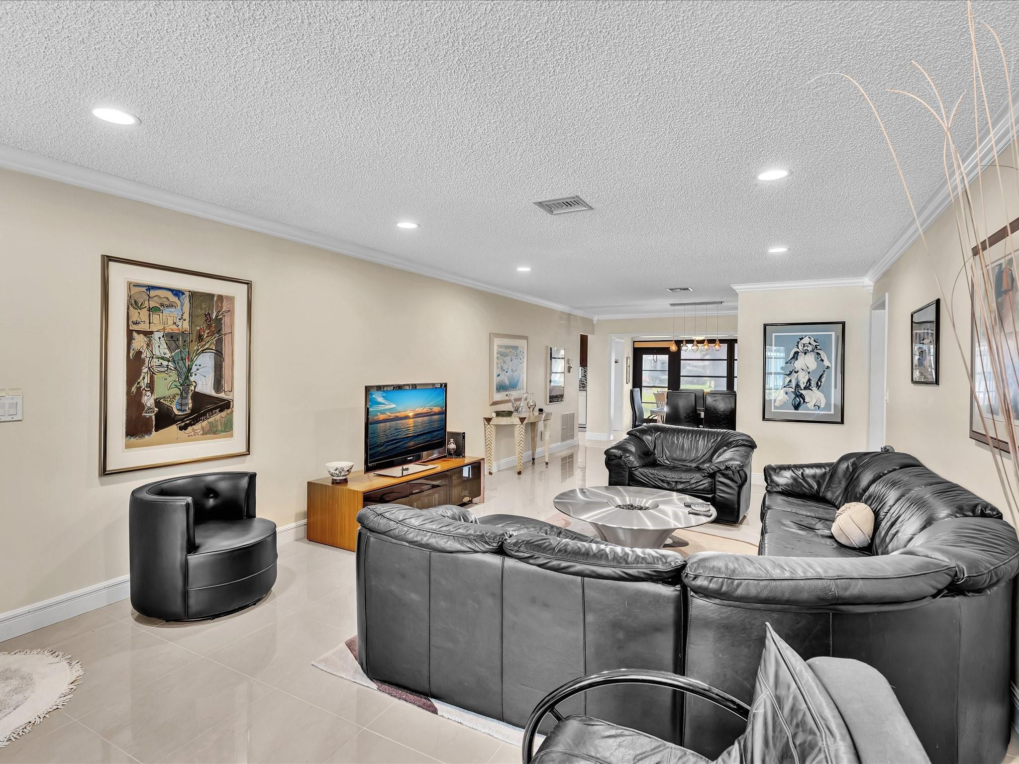 9820 Pecan Tree Drive 9820-B