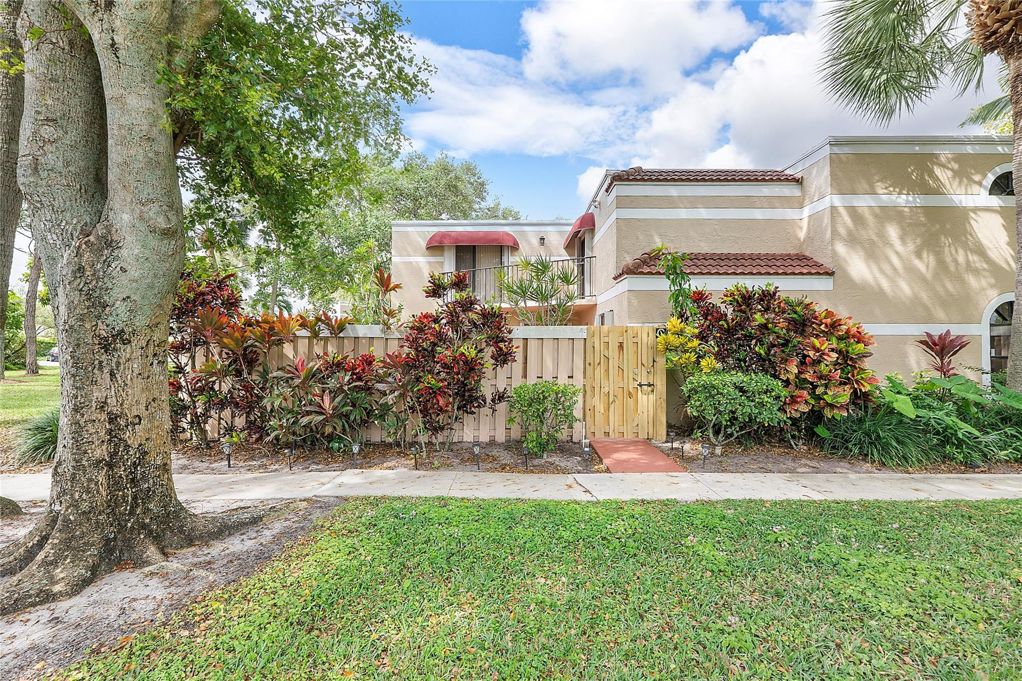 4260 Village Drive C