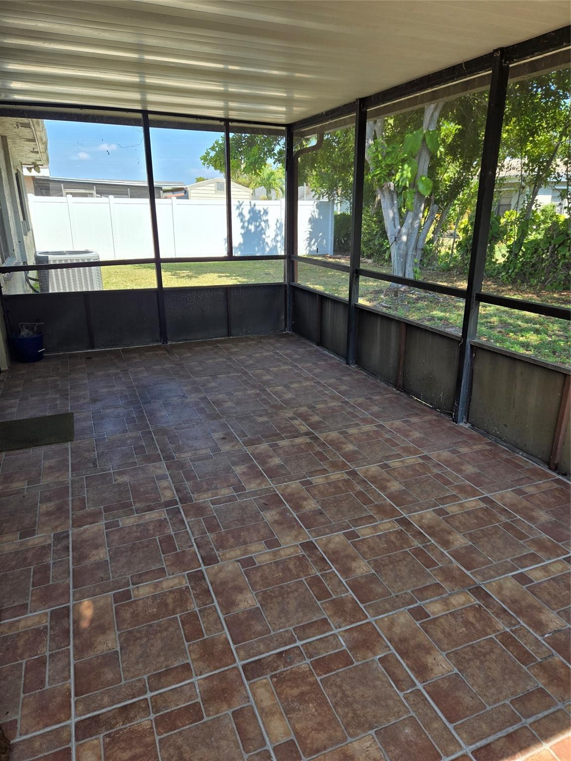 8270 NW 95th Avenue