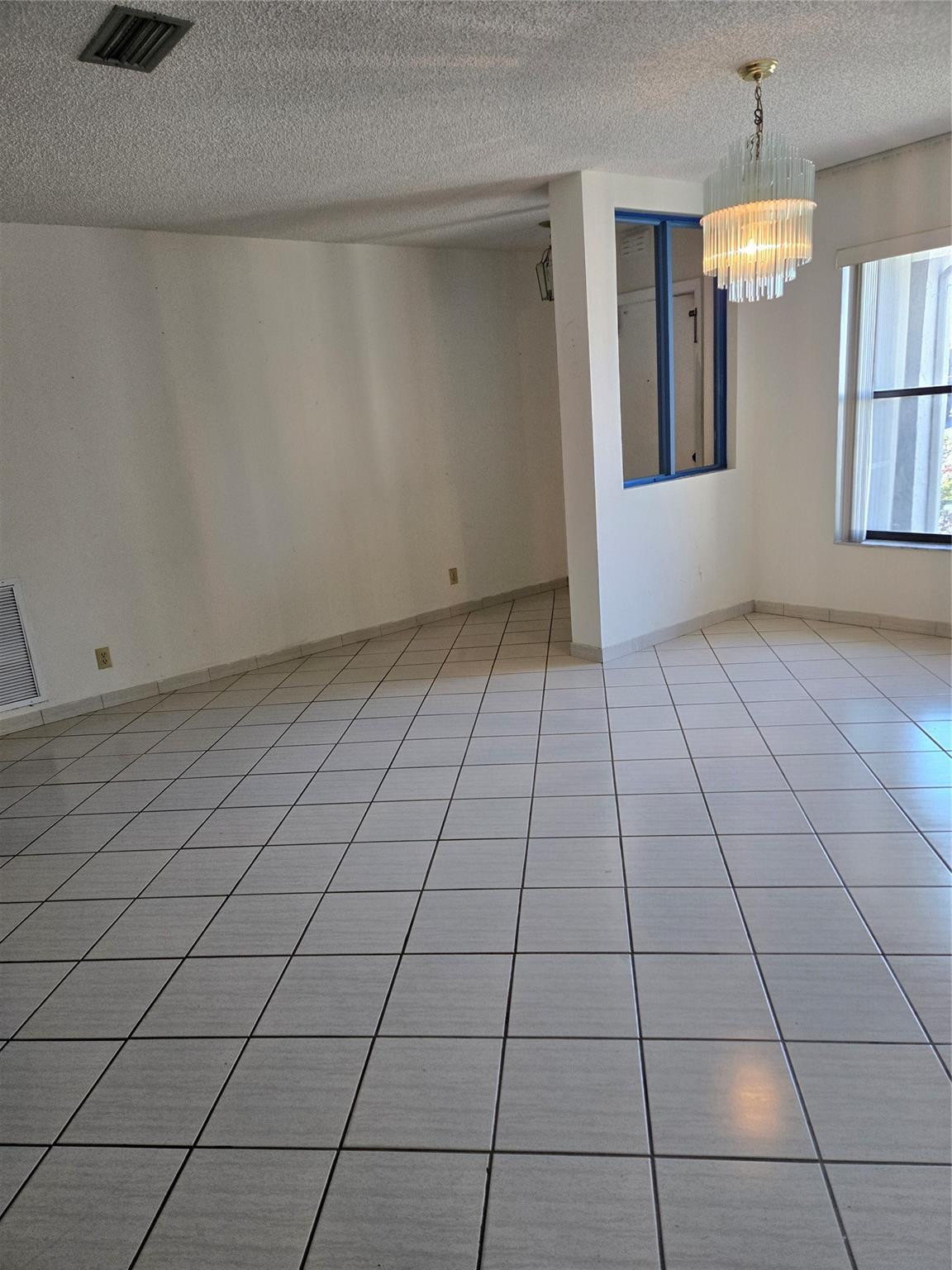 8270 NW 95th Avenue