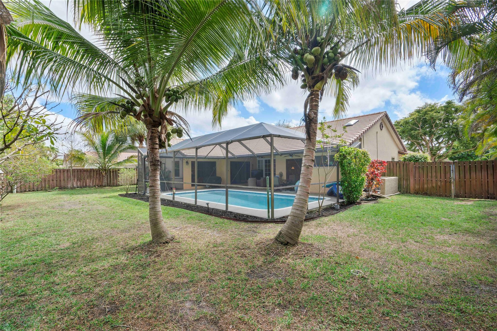 9885 NW 48 Drive