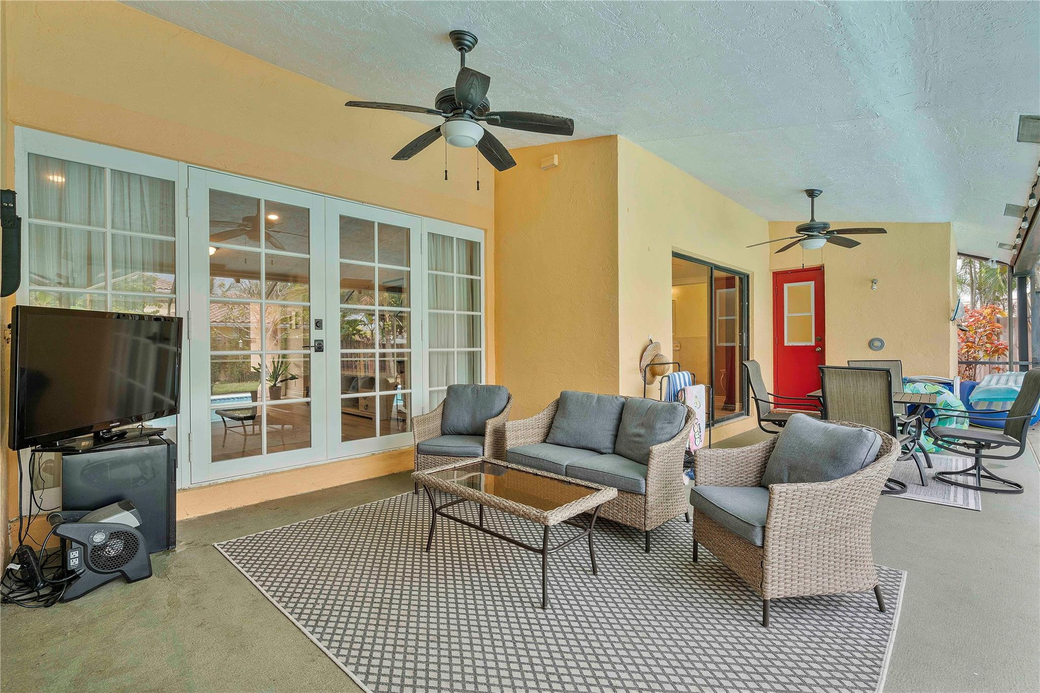 9885 NW 48 Drive