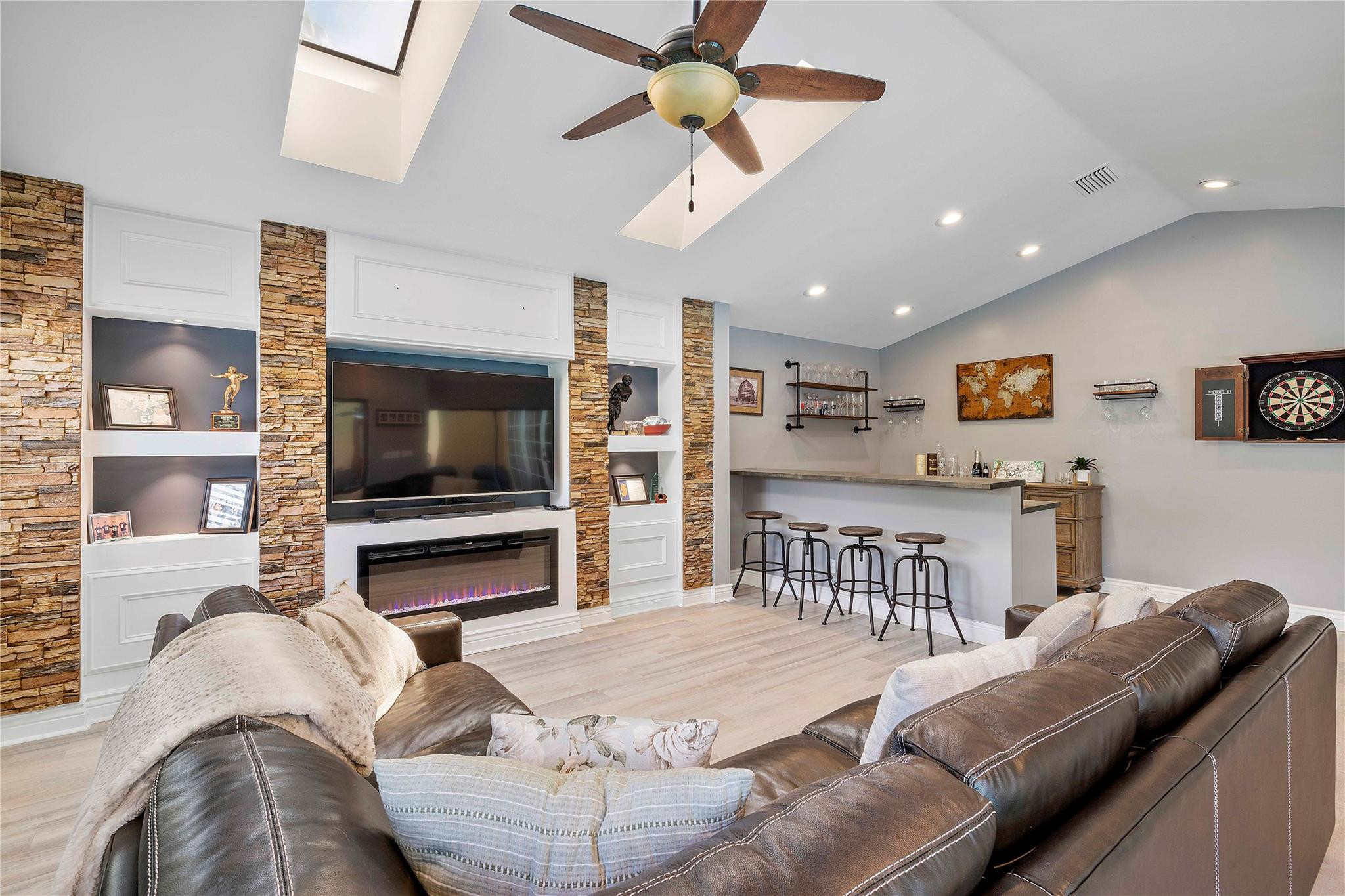 9885 NW 48 Drive