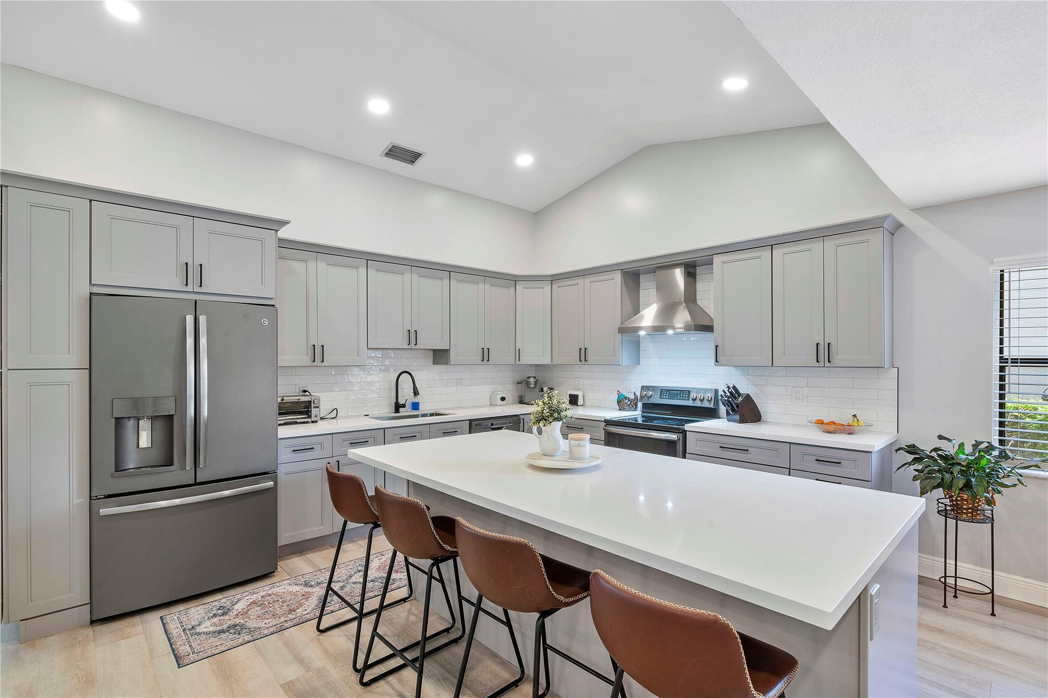 9885 NW 48 Drive