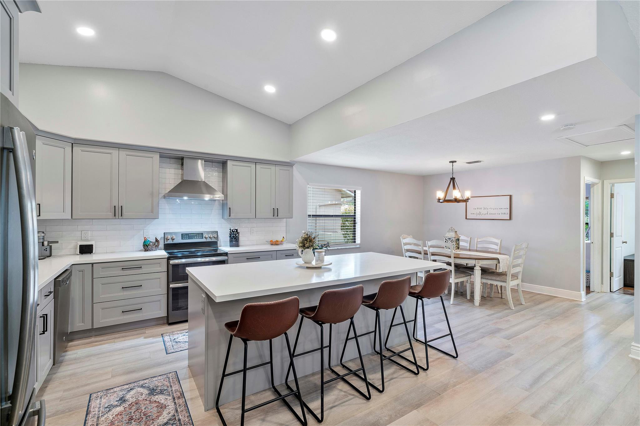 9885 NW 48 Drive
