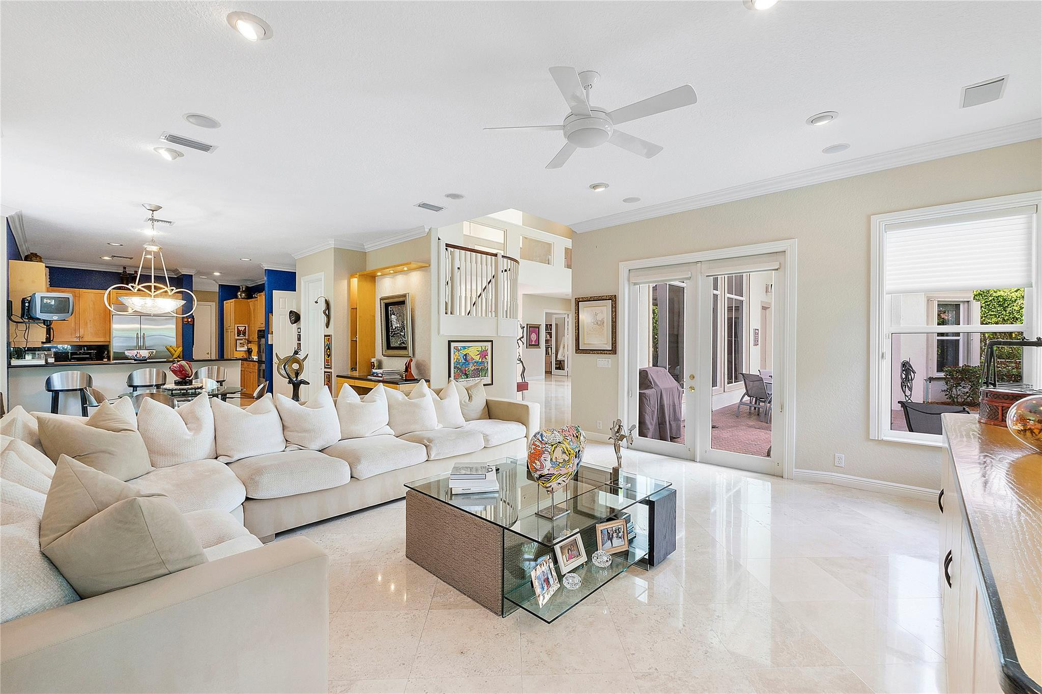 11815 NW 10th Place