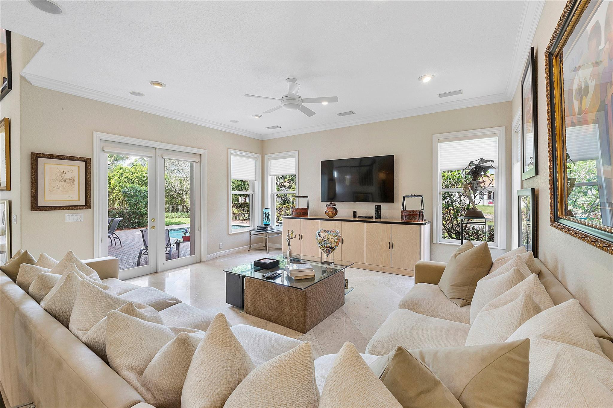 11815 NW 10th Place