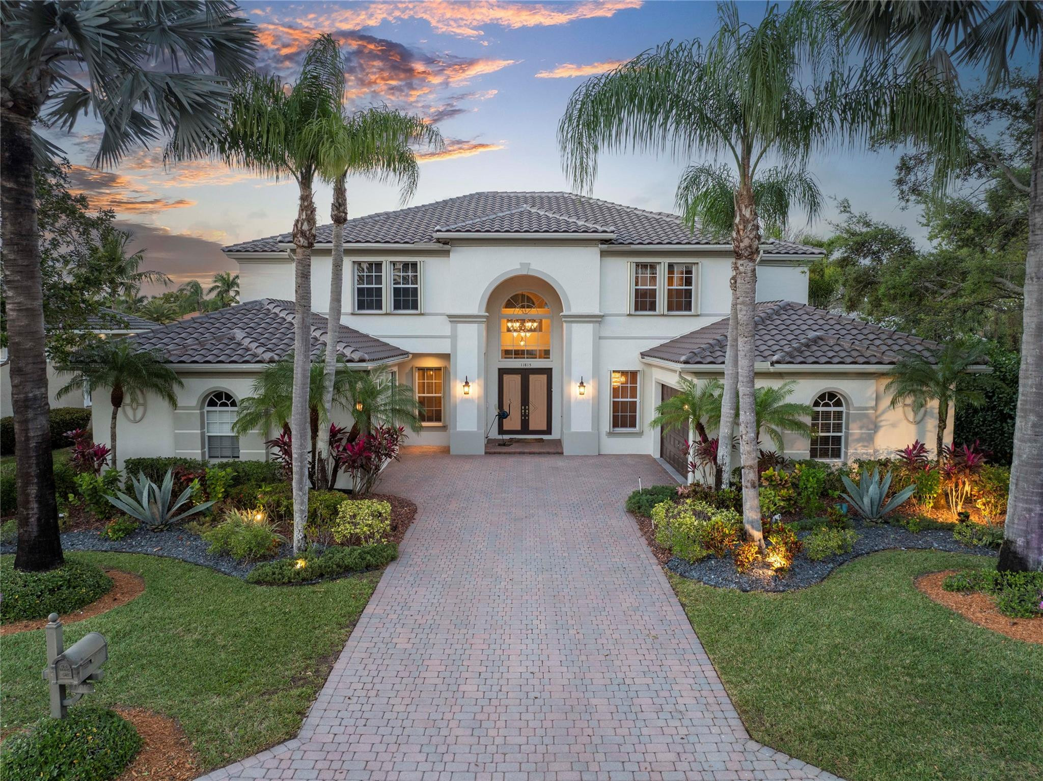 11815 NW 10th Place
