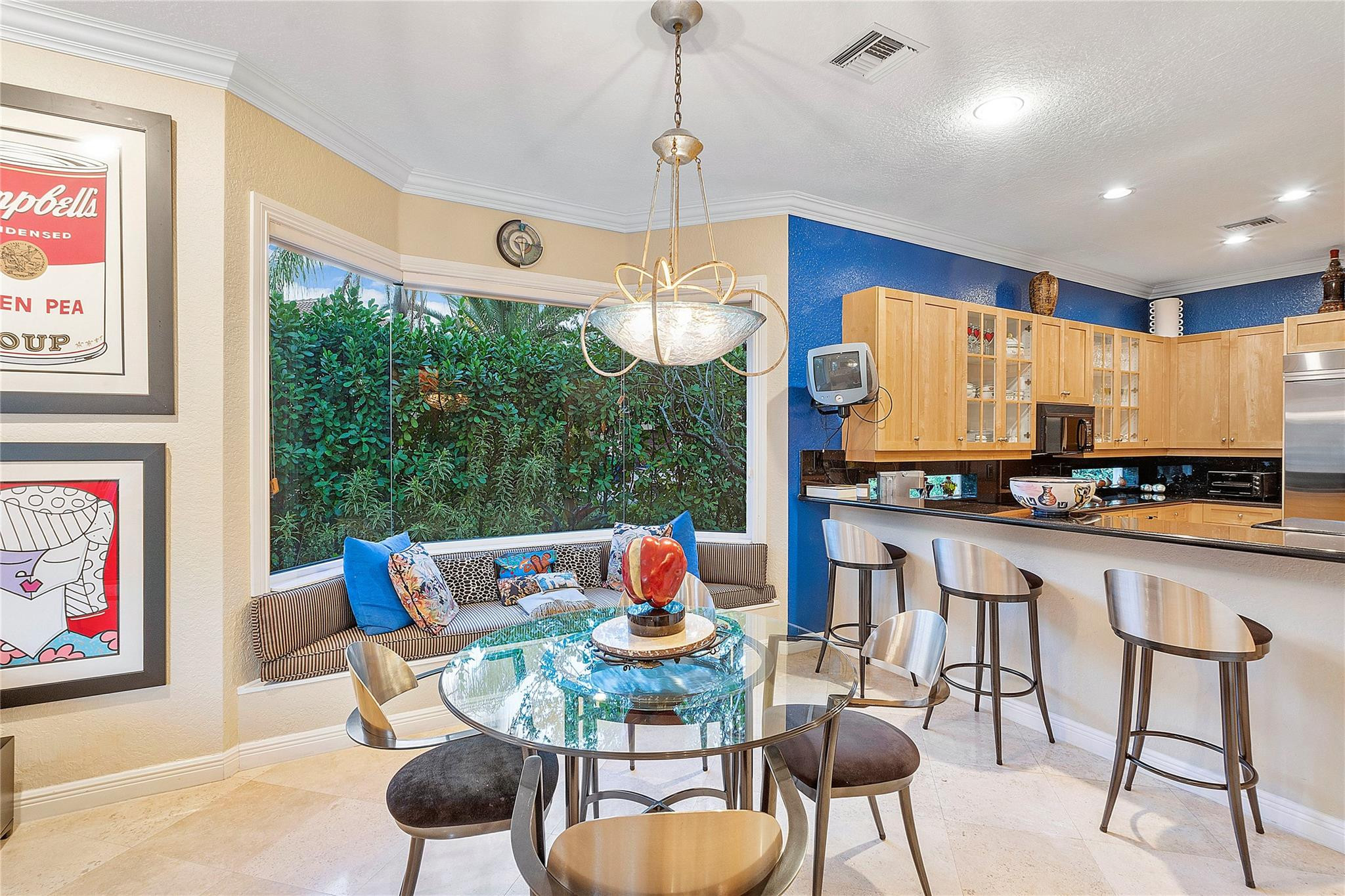 11815 NW 10th Place