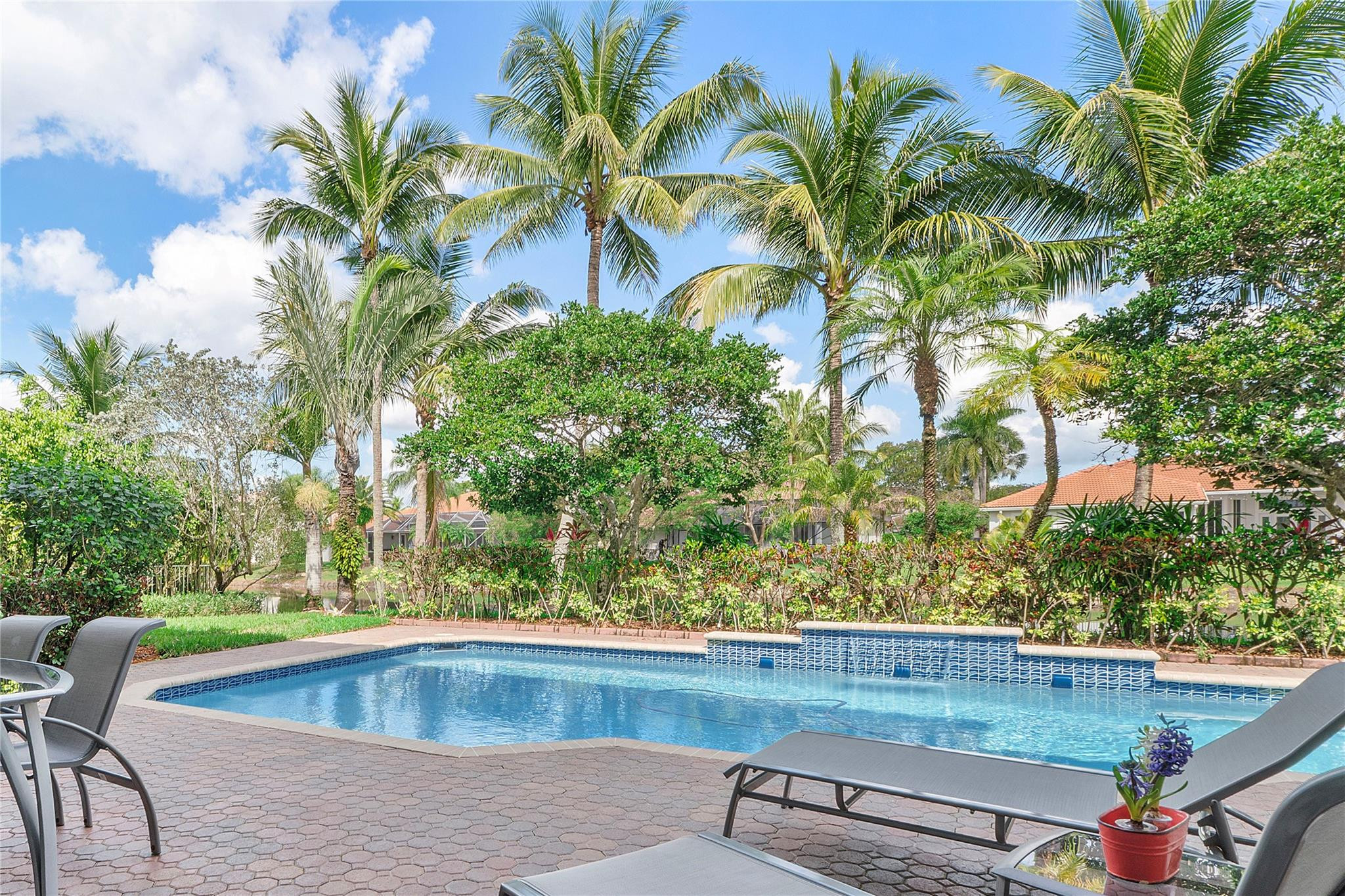 11815 NW 10th Place