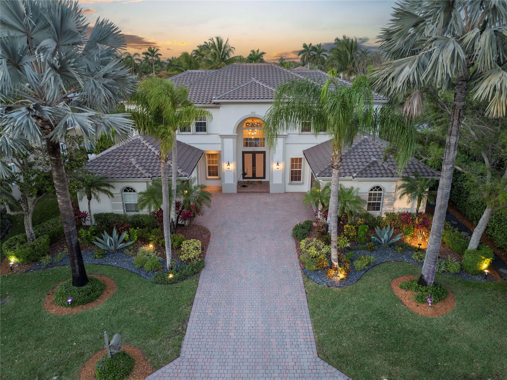 11815 NW 10th Place