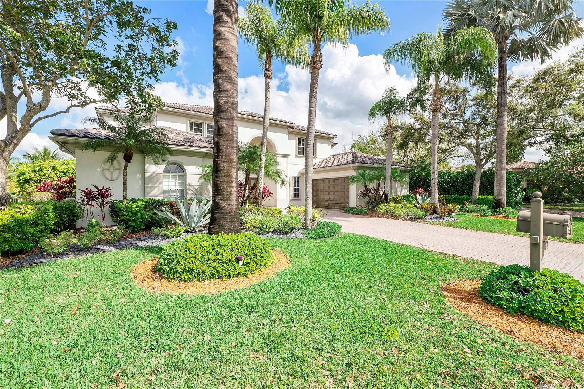 11815 NW 10th Place