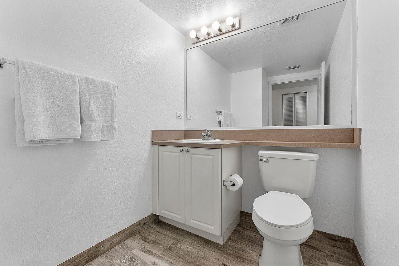 6440 W Sample Road 6440