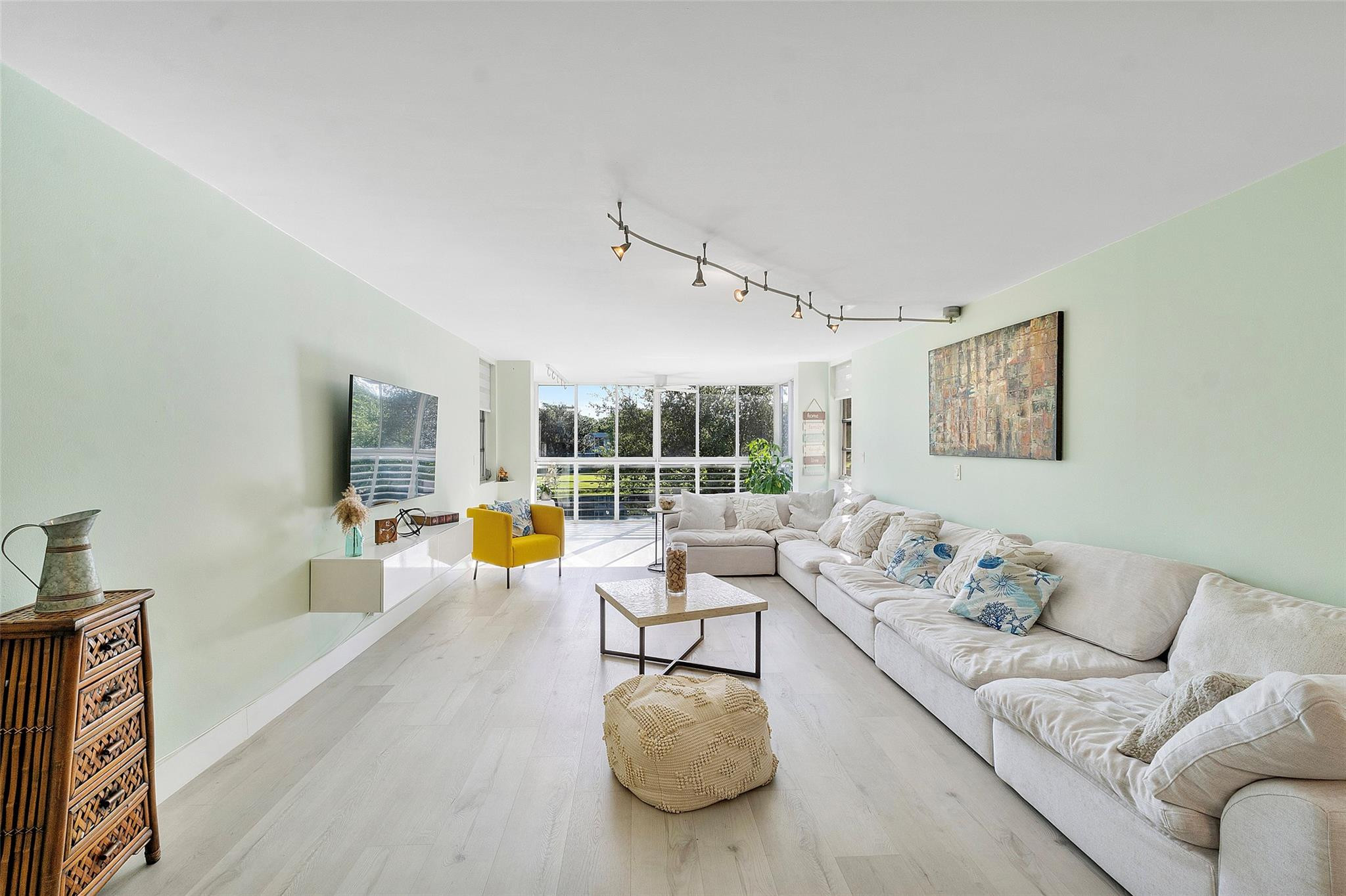 4261 W Palm Aire Drive 203