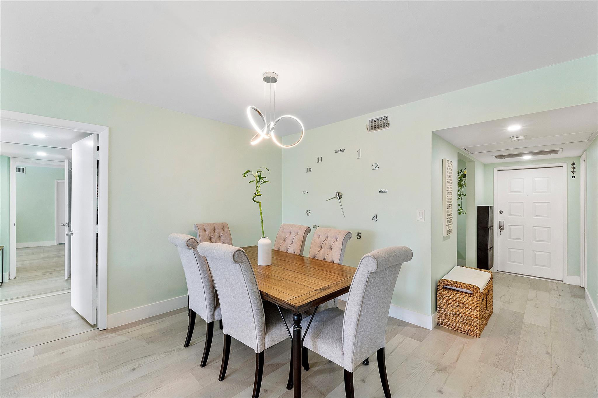 4261 W Palm Aire Drive 203