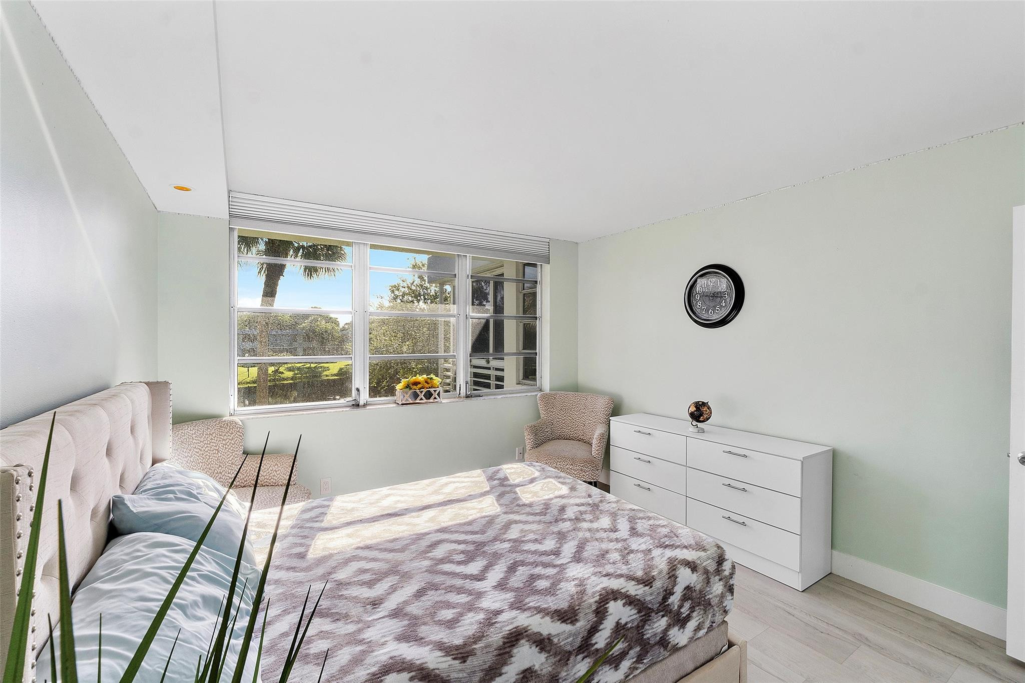 4261 W Palm Aire Drive 203