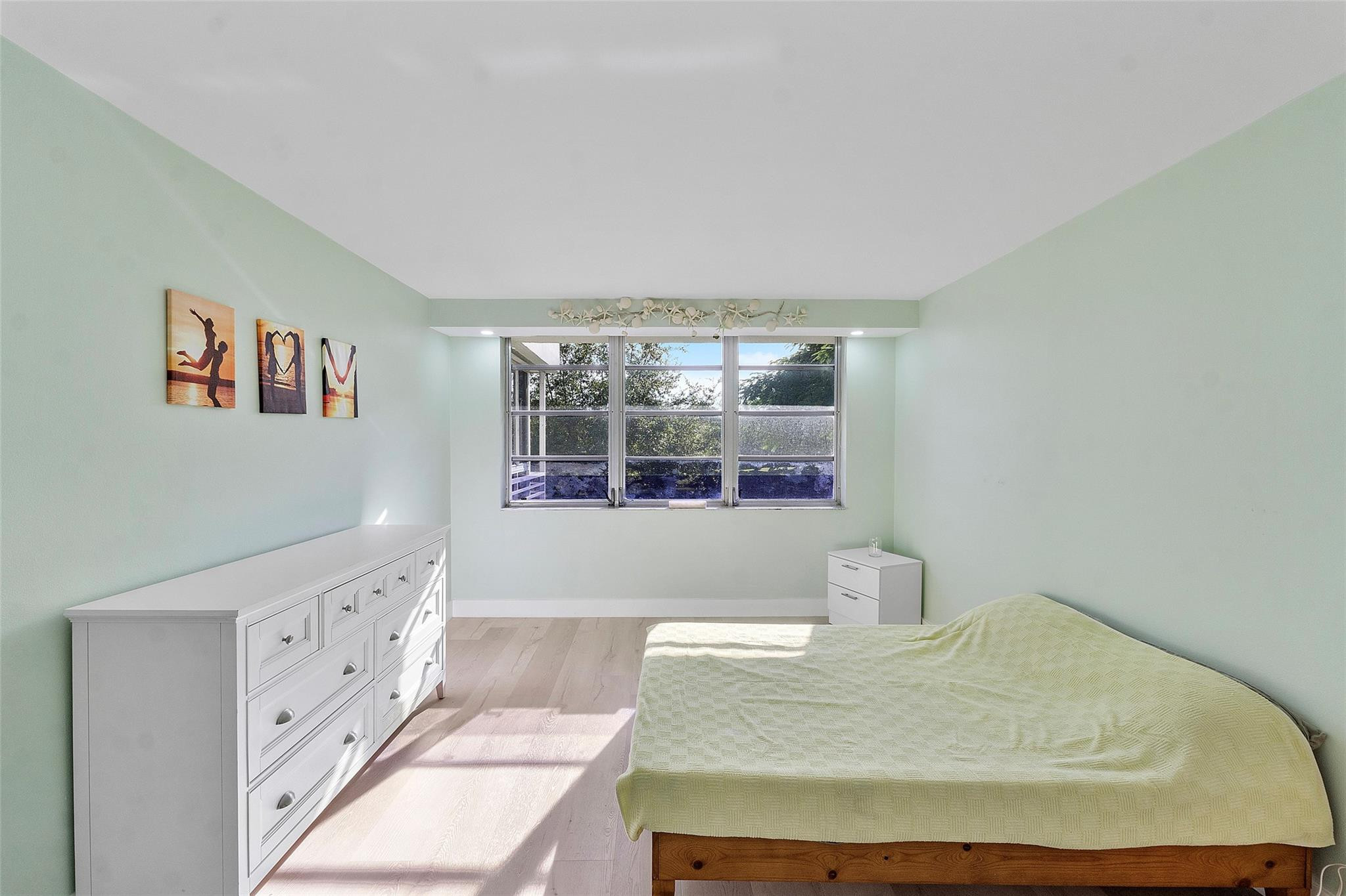 4261 W Palm Aire Drive 203