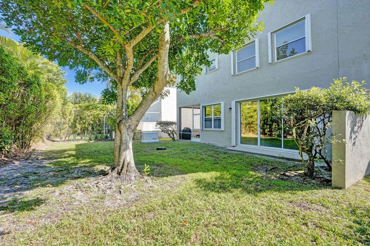 5438 NW 106th Drive