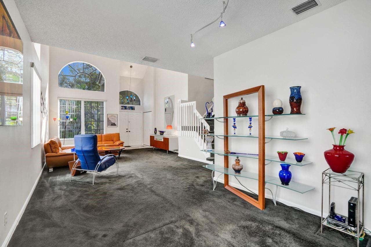 5438 NW 106th Drive